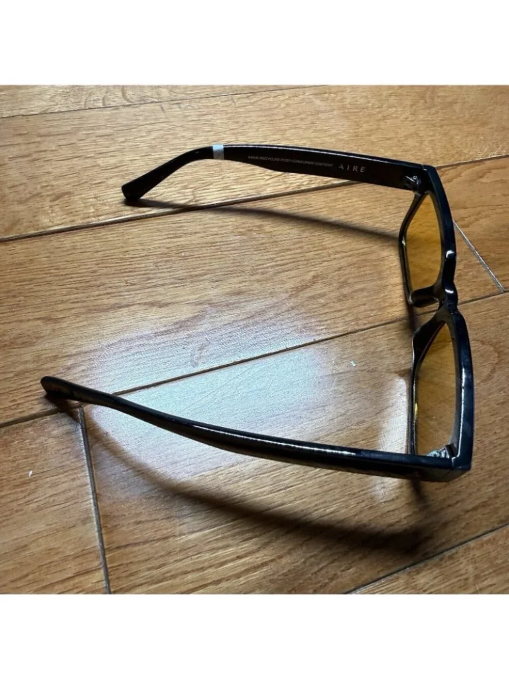 AIRE Castor Black Rectangular Sunglasses Amber Lens Retro Y2K Blogger Chic